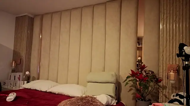 Iamnyxy online show from December 2025 05:01:02 AM