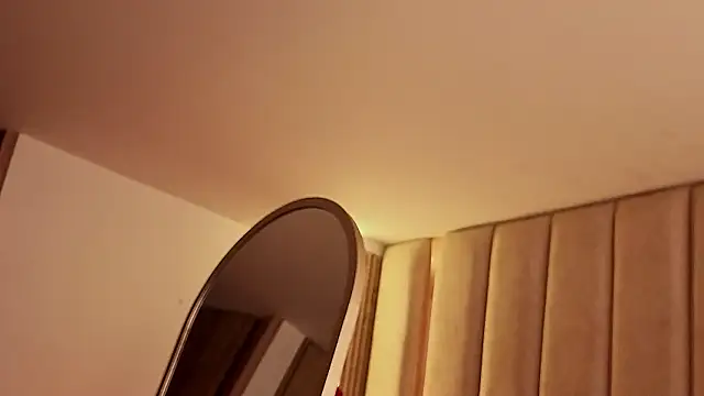 Iamnyxy online show from March 2026 12:09:01 PM