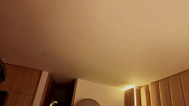 Iamnyxy online show from March 2026 11:05:02 AM