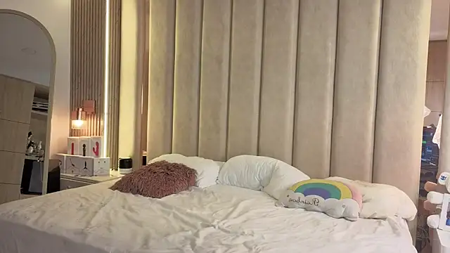 Snapshot of Iamnyxy chatting on November 2025 10:59:02 AM Iamnyxy online show from November 2025 10:59:02 AM