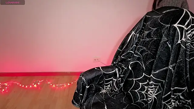 Melody Ghot online show from April 2026 04:00:01 PM