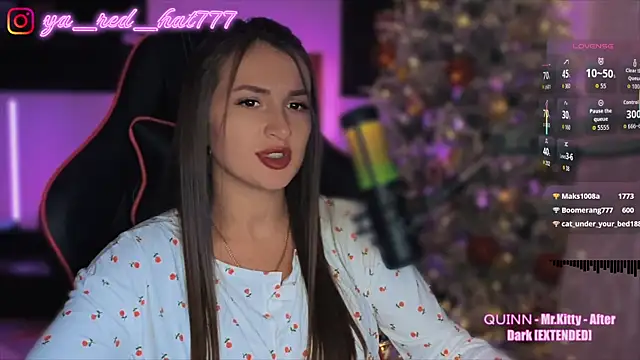 -RED HAT- online show from November 2025 09:52:01 PM