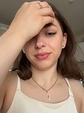 yoyogirlx online show from June 2026 04:29:01 AM
