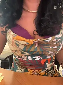 Deessenympho online show from July 2026 10:01:01 AM