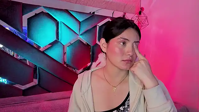 Brandy collinss online show from February 2026 11:45:01 AM