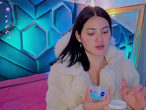 Brandy collinss online show from March 2026 11:31:01 AM