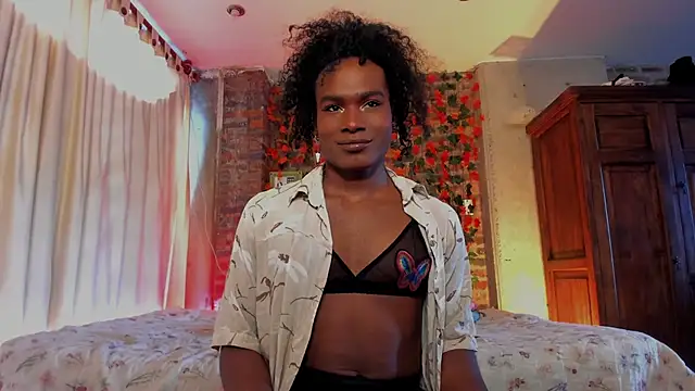 LaGoldenBitch online show from January 2026 02:45:01 PM