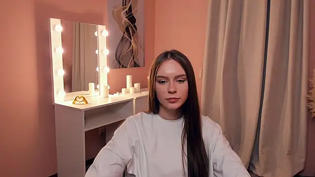 KattieCoron online show from November 2025 03:38:01 PM