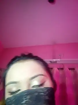Bunnybush37 online show from June 2026 03:24:01 PM