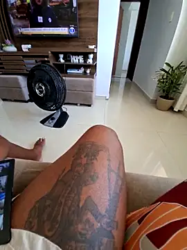 Zepouvinho online show from February 2026 04:38:01 PM