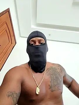 Snapshot of Zepouvinho chatting on November 2025 05:50:01 PM Zepouvinho online show from November 2025 05:50:01 PM