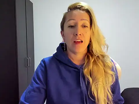 chrystal sl852 online show from February 2026 01:46:01 AM