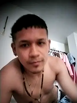 Chris    Col online show from November 2025 05:47:01 PM