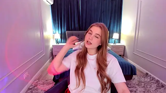 GoldenMirage online show from December 2025 12:17:02 PM