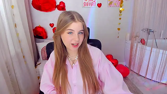 GoldenMirage online show from February 2026 11:37:02 AM