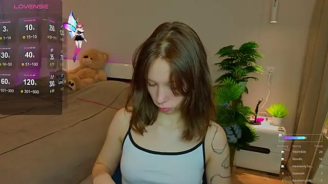 LilyPoetry  online show from December 2025 11:20:02 AM