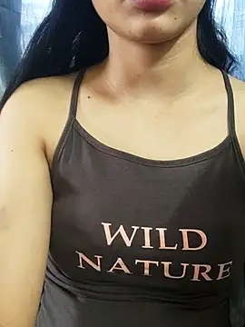 Snapshot of Desire_Lu chatting on November 2025 10:41:01 AM Desire Lu online show from November 2025 10:41:01 AM