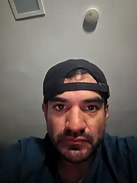 piggylatino online show from February 2026 11:58:01 PM