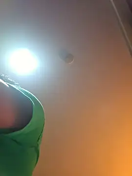 piggylatino online show from March 2026 03:33:01 AM