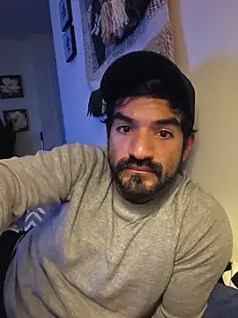 piggylatino online show from March 2026 12:01:01 AM