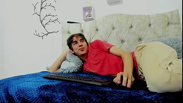 TerryGrace online show from November 2025 07:40:02 PM