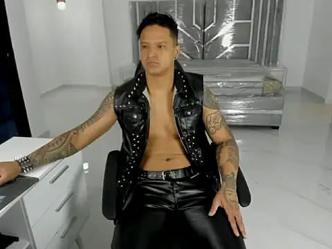 master leather online show from April 2026 04:08:02 AM