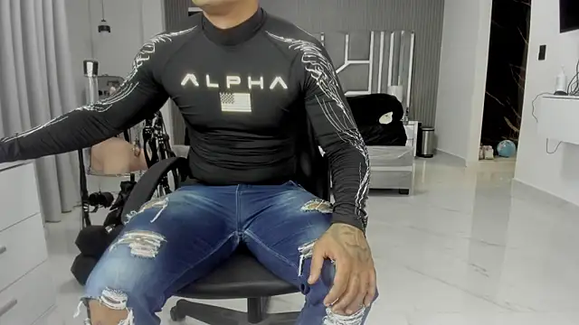 master leather online show from June 2026 01:38:01 AM