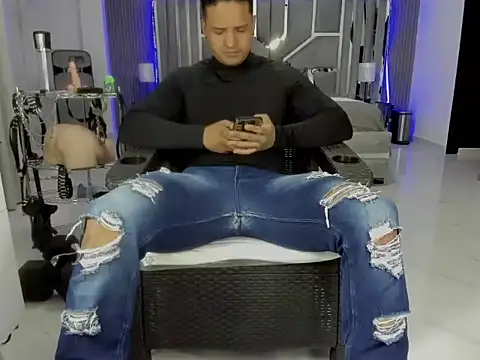 master leather online show from July 2026 01:27:02 AM