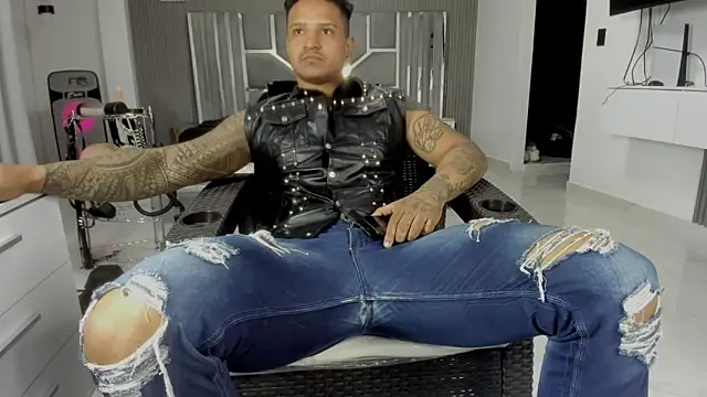 master leather online show from June 2026 01:32:01 AM