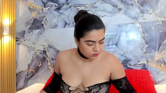Emmaa 09  online show from November 2025 07:58:01 PM