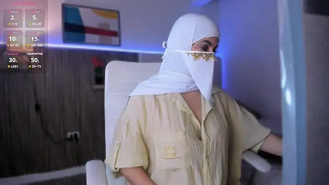 Hannaa Dolly online show from December 2025 03:11:05 AM