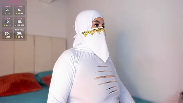 Hannaa Dolly online show from November 2025 02:59:01 AM