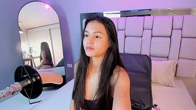 Sara rhoades online show from November 2025 11:20:02 AM