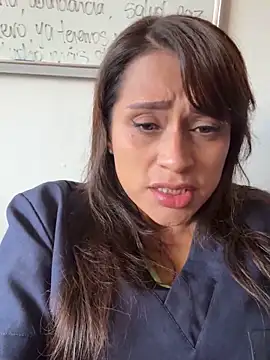 valeria absurdah online show from December 2025 09:52:02 PM