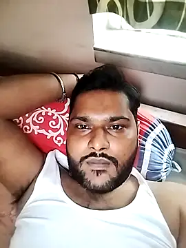 Snapshot of arobeshi chatting on November 2025 10:29:01 AM arobeshi online show from November 2025 10:29:01 AM