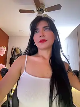 Cristal Cerati  online show from April 2026 07:48:01 PM