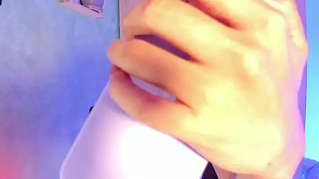 Cristal Cerati  online show from February 2026 09:50:02 PM