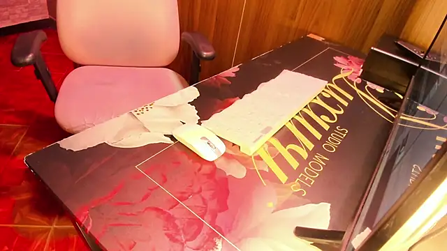 Belladonna trix online show from January 2026 12:30:01 PM