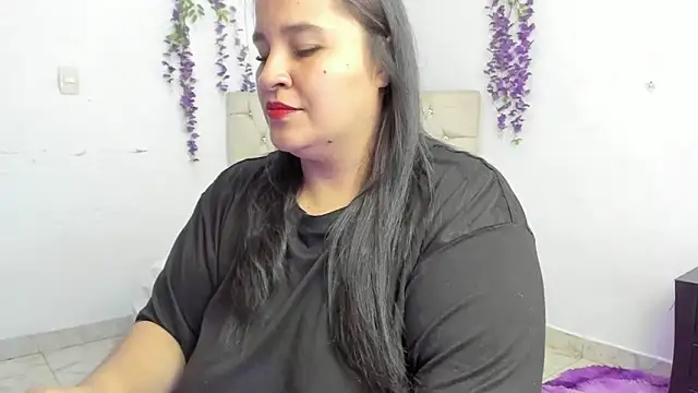  1Zoey online show from March 2026 10:26:02 AM