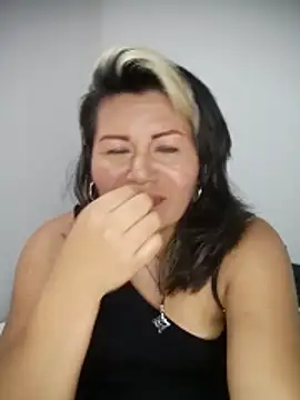 angi daw online show from December 2025 03:30:02 AM