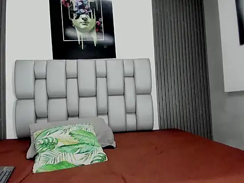 May-Clanfort online show from November 2025 11:43:02 AM