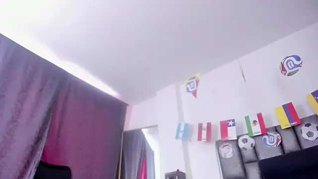 sarahhernandez online show from July 2026 01:55:01 PM