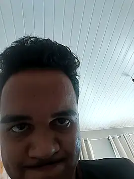 Snapshot of adventon chatting on December 2025 12:20:02 PM adventon online show from December 2025 12:20:02 PM