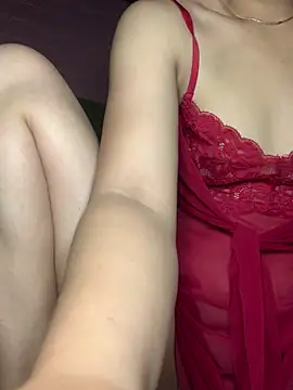 Winnie-sexy online show from May 2026 09:51:02 PM