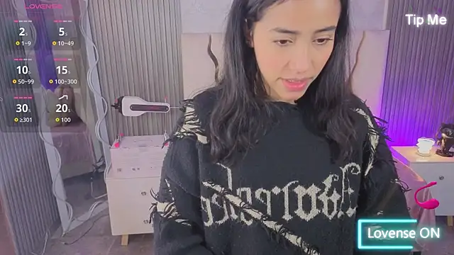 Joselyn tay online show from July 2026 11:43:01 AM