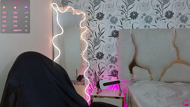 Joselyn tay online show from February 2026 11:52:02 AM