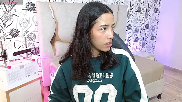 Joselyn tay online show from March 2026 12:05:01 PM