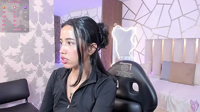 Joselyn tay online show from April 2026 05:41:02 PM