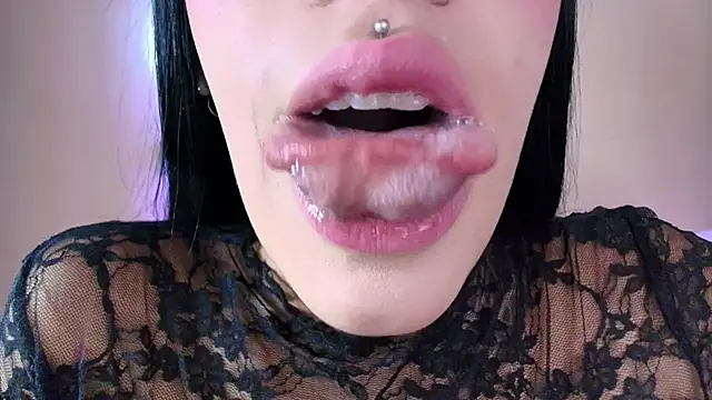 catte jensen online show from November 2025 05:00:02 AM