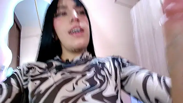 catte jensen online show from January 2026 04:16:02 AM